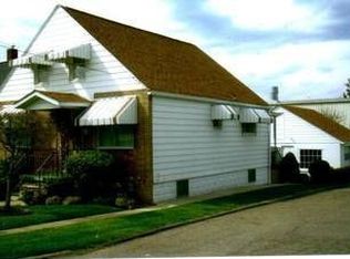 26 Franklin Ave, Ellwood City, PA 16117