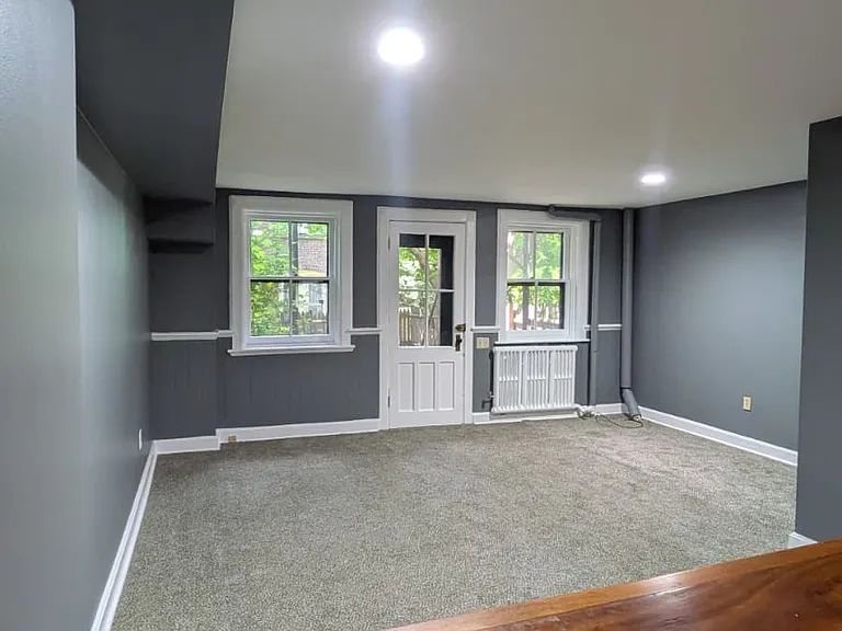 136 Lancaster St — Photo 9