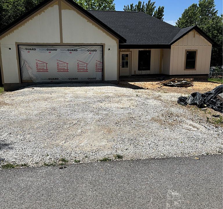 2nd image of 308 Shady St