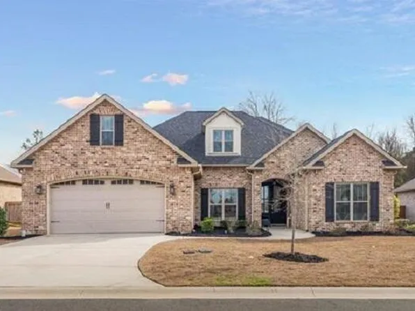 107 Windborne Ct, Kathleen, GA 31047