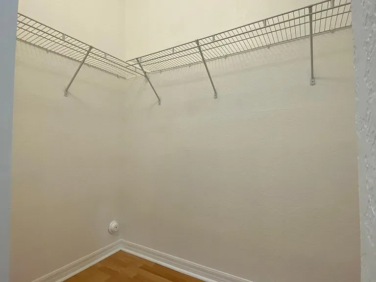 10985 SW 239th Ter — Photo 11