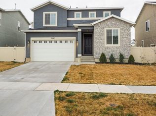 3297 S Hawk Dr, Saratoga Springs, UT 84045