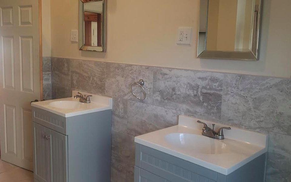 1st image of 551 High St #1R