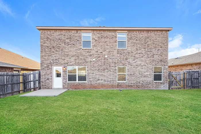 19445 Vista Ave — Photo 17