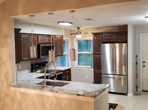 1004 Stonybrook Cir, Port Orange, FL 32127