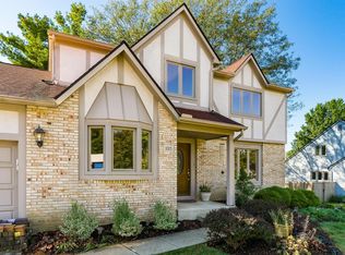 1015 Pineview Rd, Westerville, OH 43081