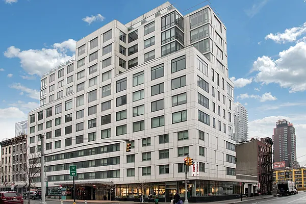 Rented by Bold New York | media 7