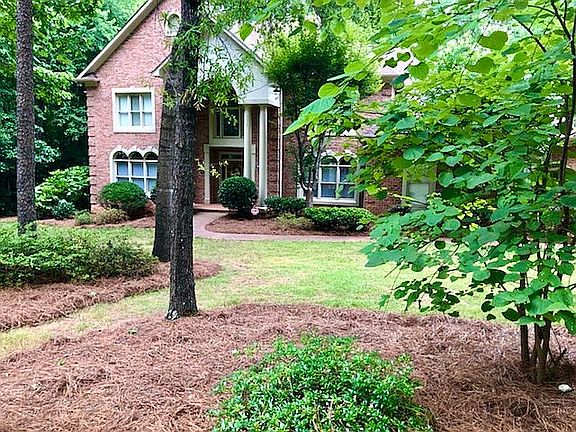 3rd image of 9027 Yellow Pine Ct