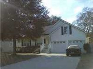 1063 Five Oaks Dr, Charleston, SC 29412