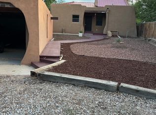 2514 Zearing Ave NW, Albuquerque, NM 87104