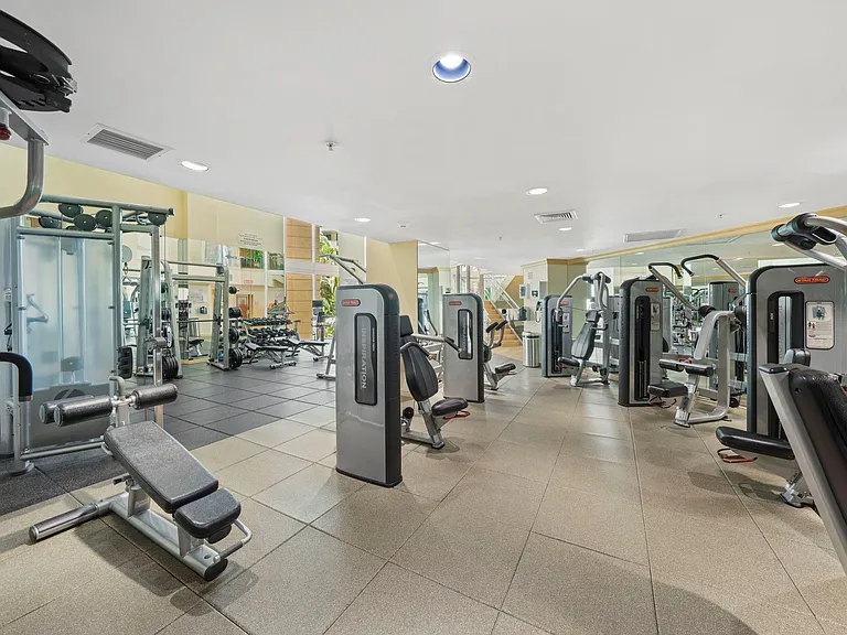 347 N New River Dr #1110 — Photo 36