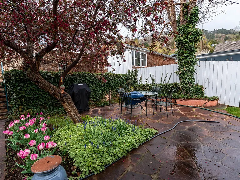 510 Hapgood St — Photo 10
