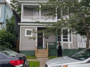 110 Grove Pl, Utica, NY