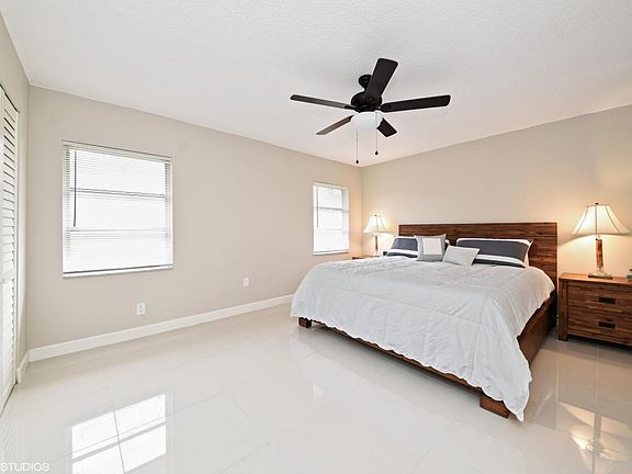 Master Bed with En-Suite