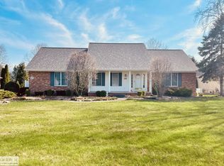 5075 White Pine Dr, China, MI 48054