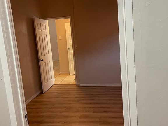 3rd image of 212 N 3rd Ave