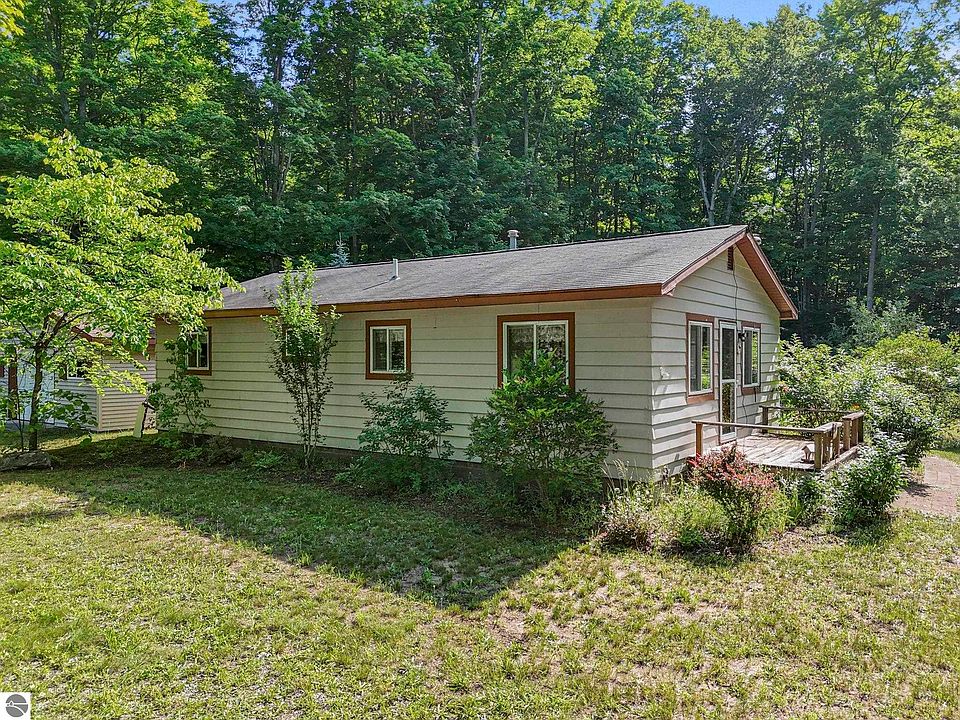 1st image of 5135 Kast Rd