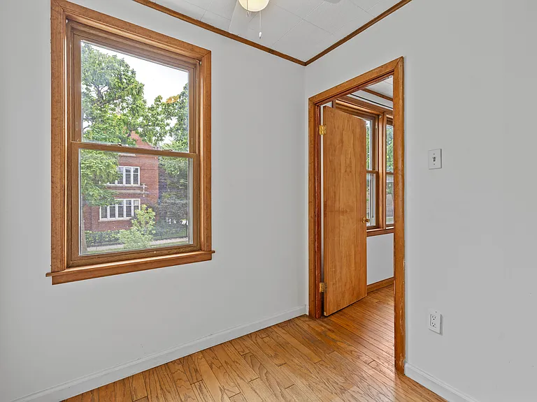 2856 S Throop St #2 — Photo 19