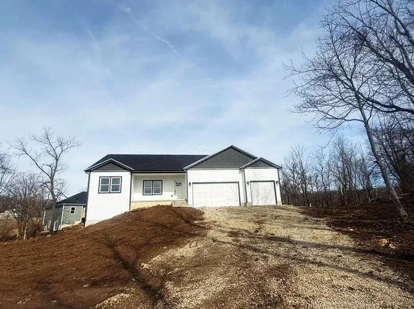 361 Sycamore St, Utica, OH 43080