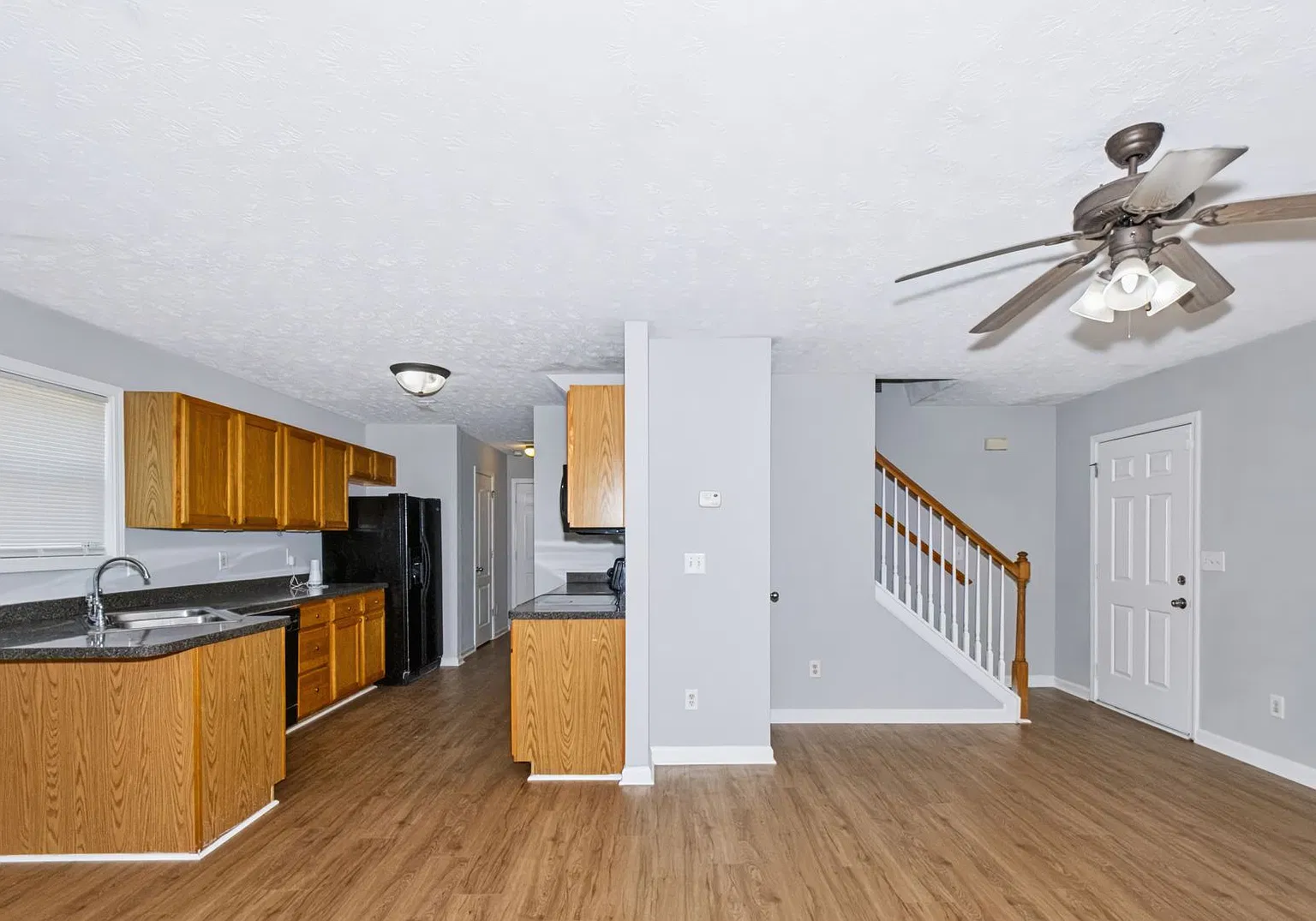 Freshly Rennovated Home in Dallas Georgia — Photo 4