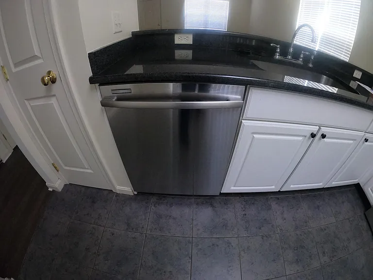 2101 Quail Hollow Dr — Photo 14