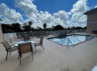 5127 Coronado Pkwy #204, Cape Coral, FL 33904