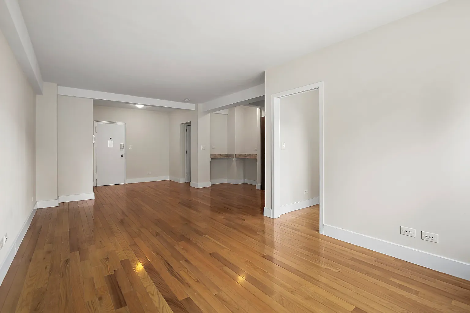 41 Park Avenue — Photo 3