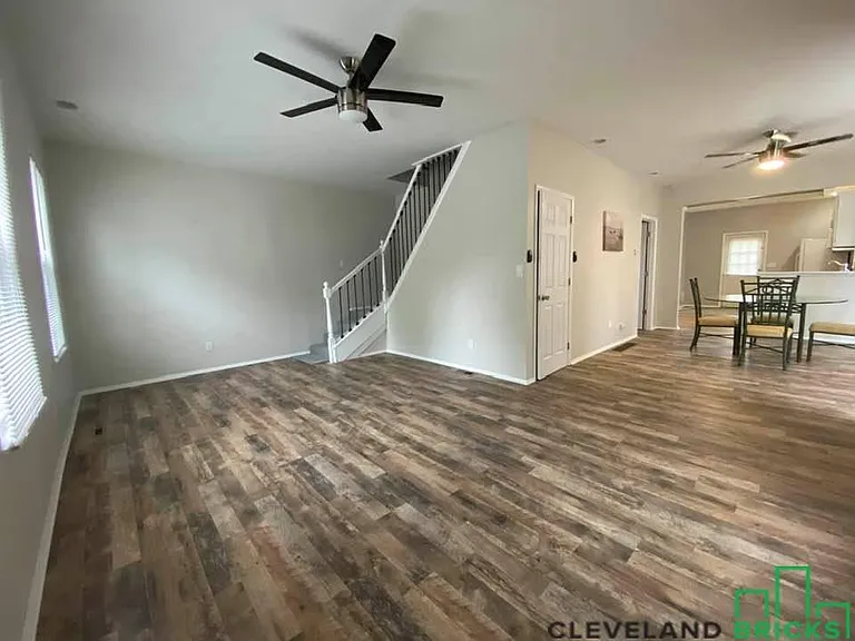 3525 Siam Ave — Photo 3