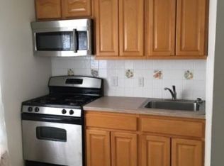 561 Kingsland Ave, Lyndhurst, NJ