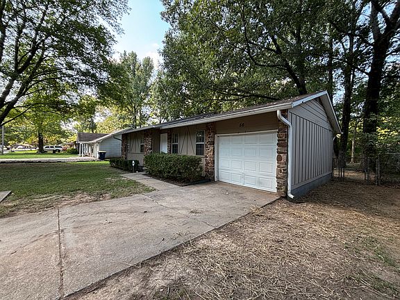2nd image of 56 Meadowlark Dr