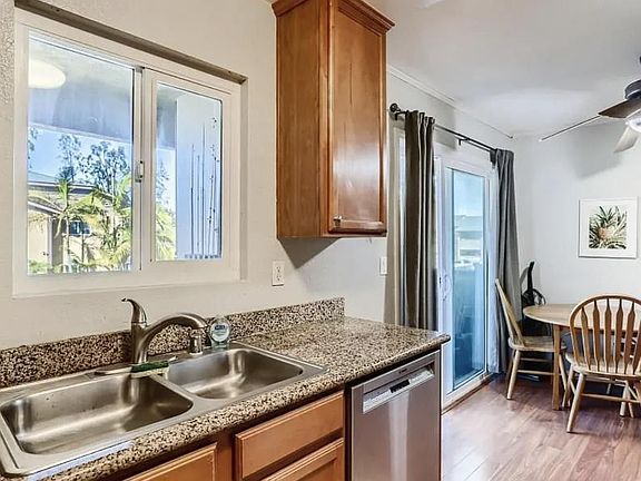 3rd image of 510 Calle Montecito
