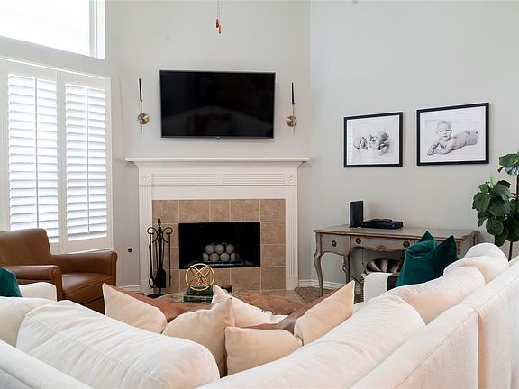 5th image of 2881 Emilia Ct