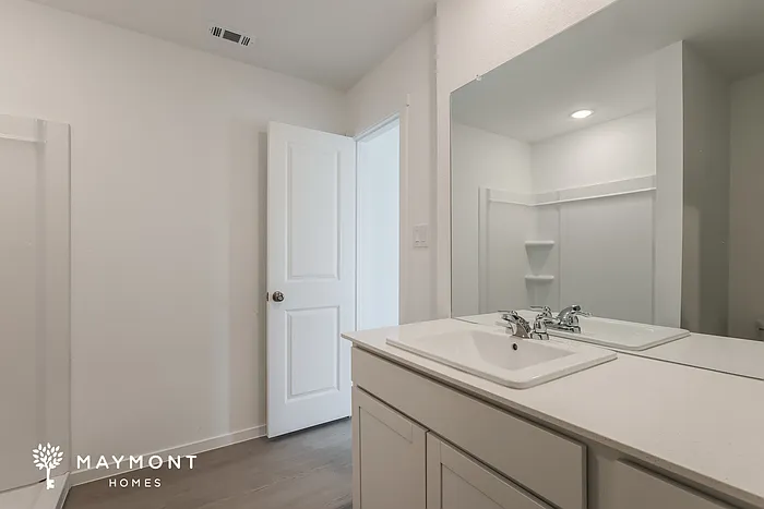 313 Kayden Ct — Photo 12