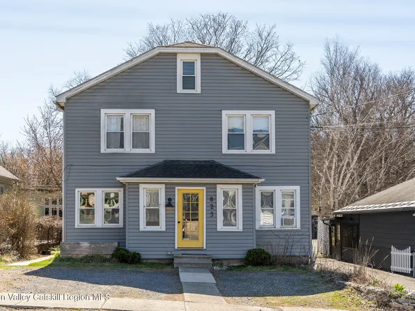 825 Union Street, Hudson, NY 12534
