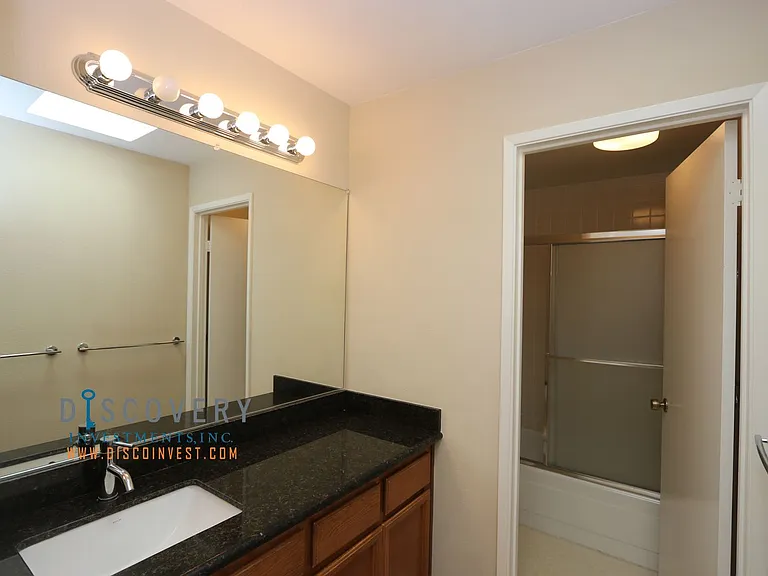 215 Samaria Ln — Photo 26