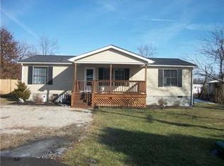 98 Center Ave, Rices landing, PA 15357