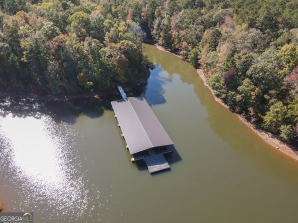 280 Wolf Creek Cv, Lagrange, GA 30240