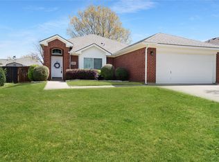 3102 Topanga Canyon Dr, Corinth, TX 76210