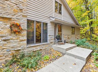 4457 Trillium Ln, Slinger, WI 53086