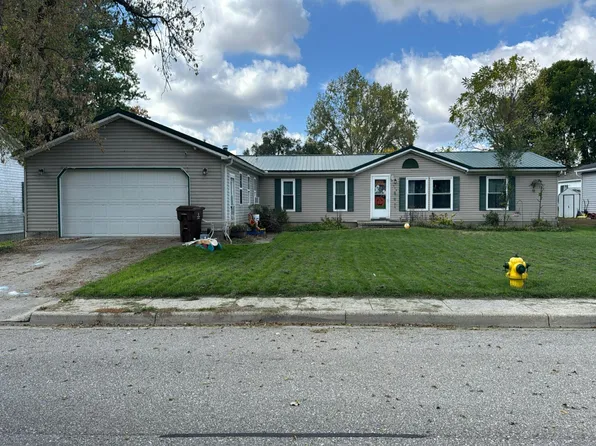 309 Welton St, Ionia, MI 48846