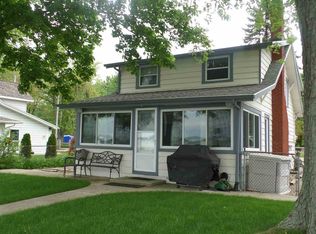 3530 Round Lake Hwy, Manitou Beach, MI 49253