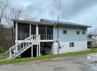 5094 Doss Hill Rd, Barboursville, WV 25504