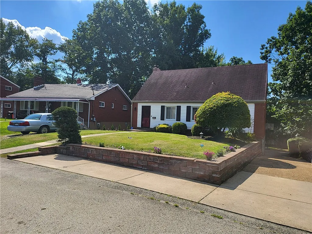 314 Bryant Dr photo 1