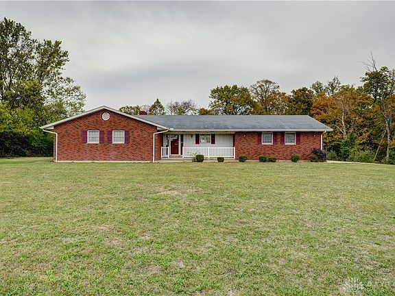 3rd image of 1212 Hollansburg Arcanum Rd