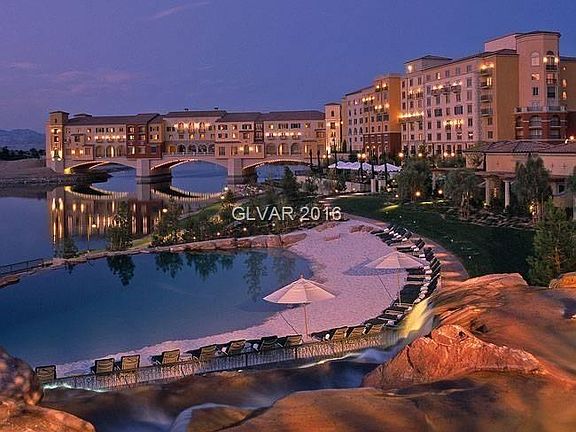 3rd image of 15 Grand Anacapri Dr