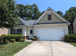 4205 SW Pearhaven Ln, Gainesville, GA 30504