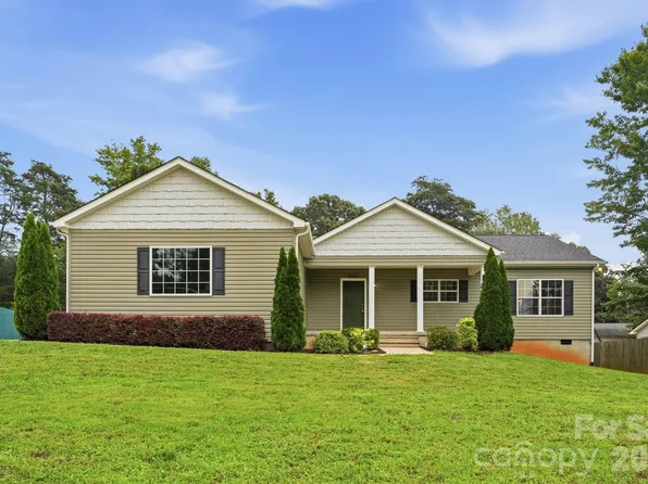 4888 Slanting Bridge Rd, Sherrills Ford, NC 28673