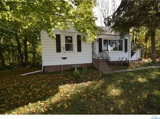 643 Water St, Pemberville, OH 43450