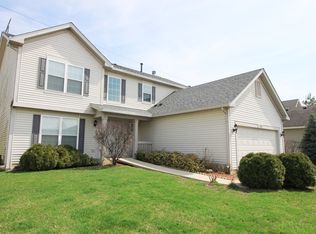 13 Franklin Ct, Bolingbrook, IL 60440