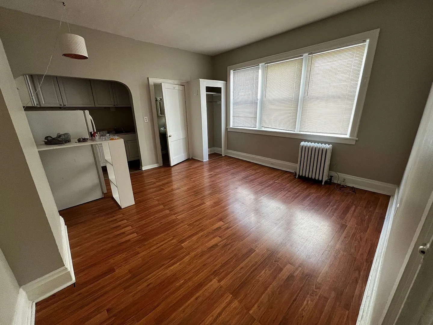 Studio, 1.0 bath, $830 — Photo 3
